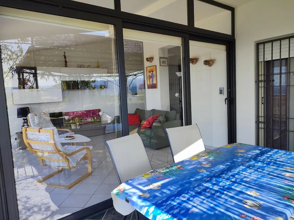 Tatil Evi Casa Del Poggio Barone - Limone Villa Rodi